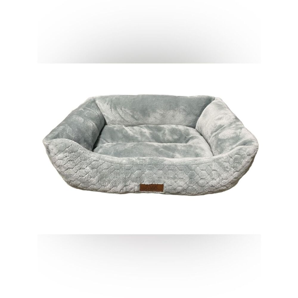 AVA Plush Rectangular Pet Bed in Light Sage Mint Green (18”x 21”) Soft Comfy Bed